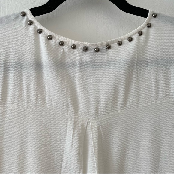 NWOT Witchery Australia White Dress with Gunmetal Embellishment - Picture 9 of 10